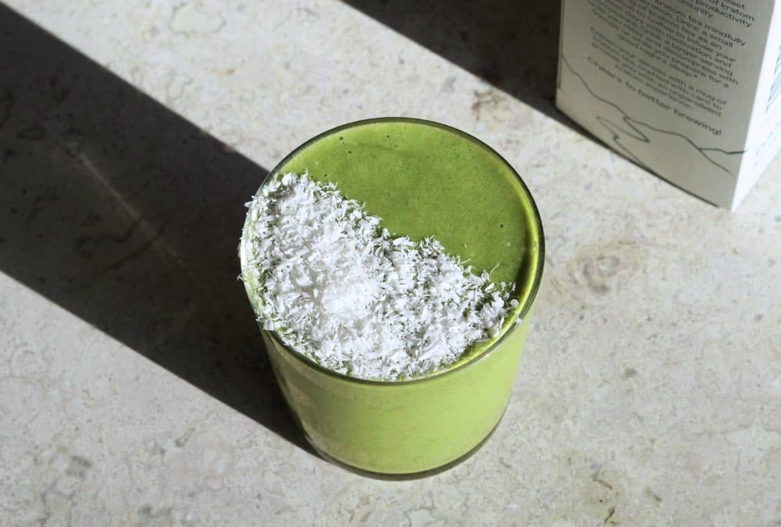 Super Green Kratom Smoothie with Coconut Flakes, Made from Tea