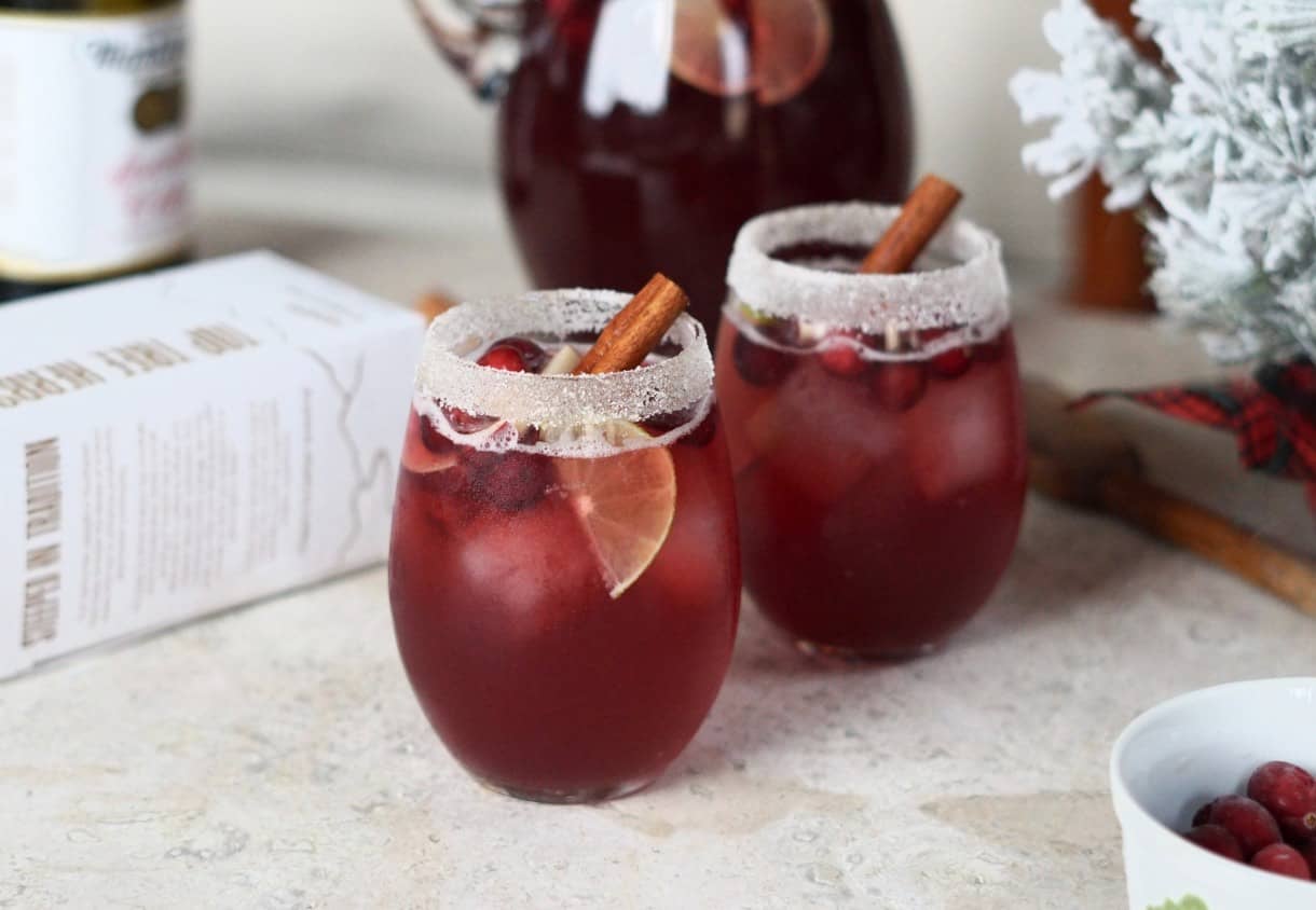 Jingle Juice Christmas Punch Recipe for Your Holiday Party